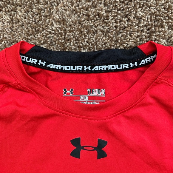 Under armour tee - Picture 2 of 2